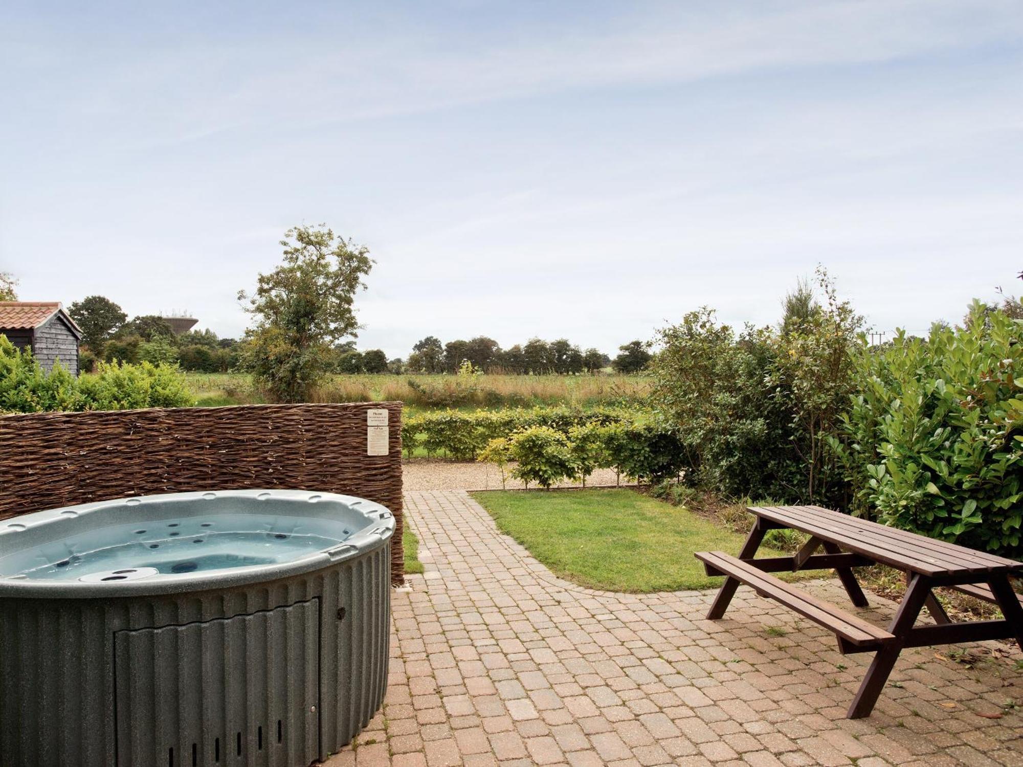 Mint - E4322 Villa Ludham Exterior photo